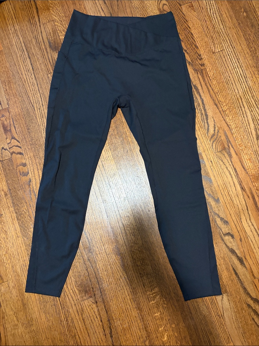 Black Leggings- Two Pockets